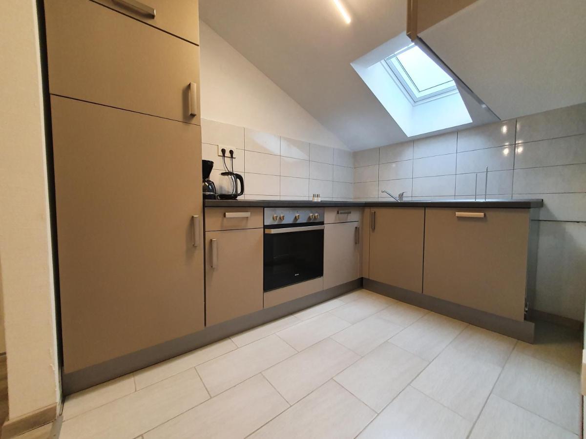 Apartments Villa M&M 2 بيبينيا المظهر الخارجي الصورة