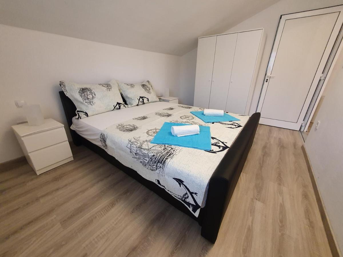 Apartments Villa M&M 2 بيبينيا المظهر الخارجي الصورة