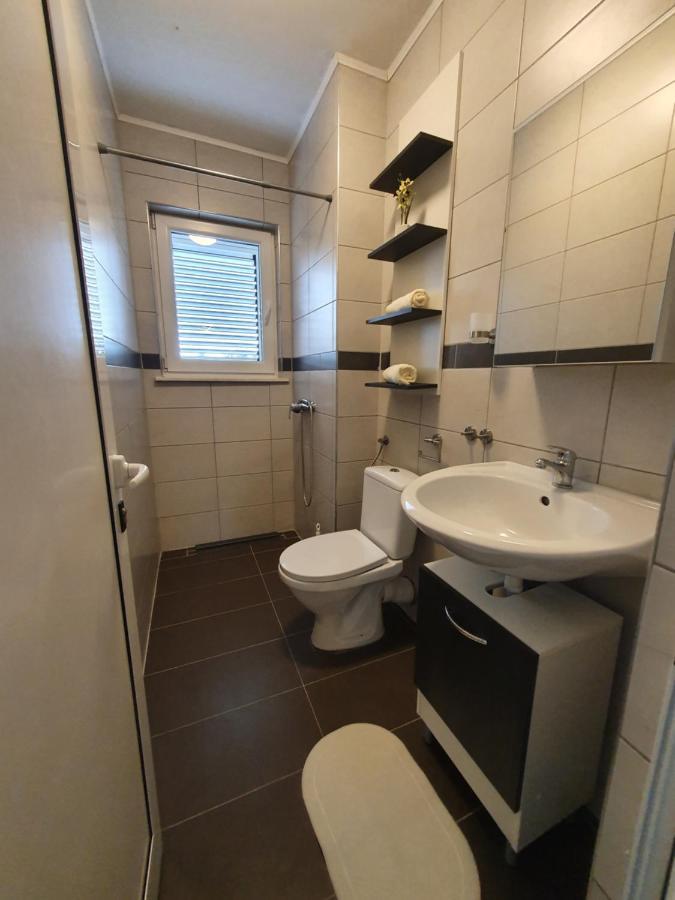 Apartments Villa M&M 2 بيبينيا المظهر الخارجي الصورة