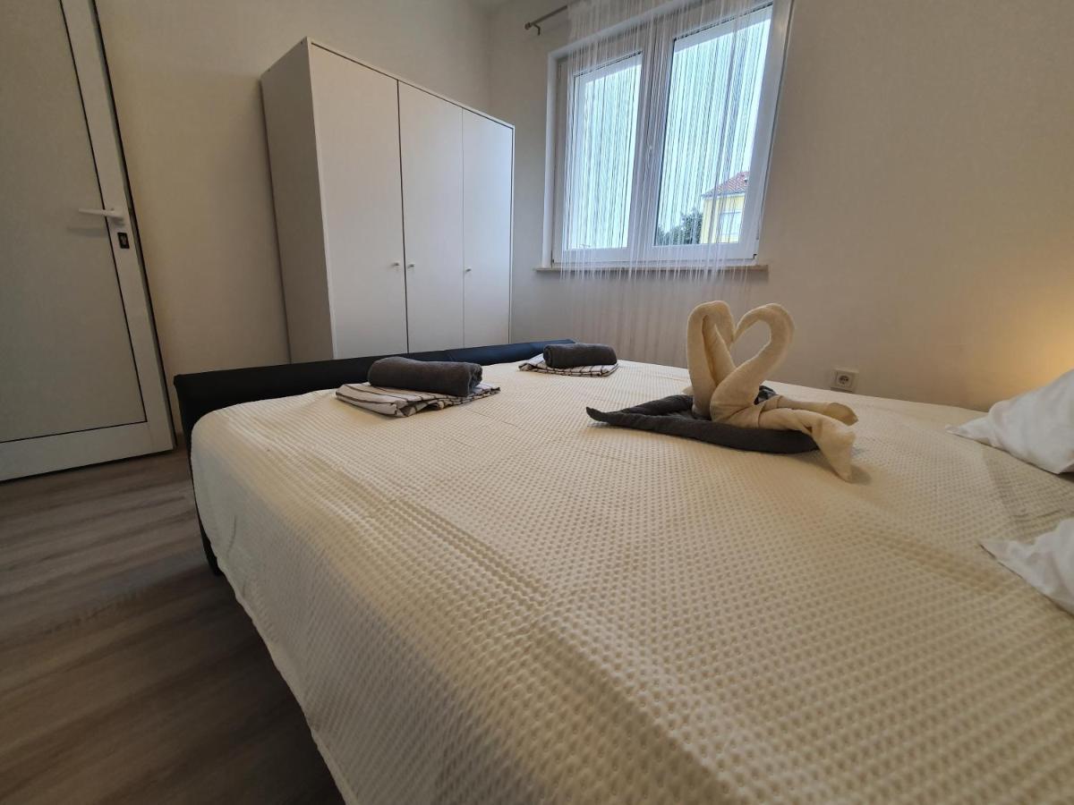 Apartments Villa M&M 2 بيبينيا المظهر الخارجي الصورة