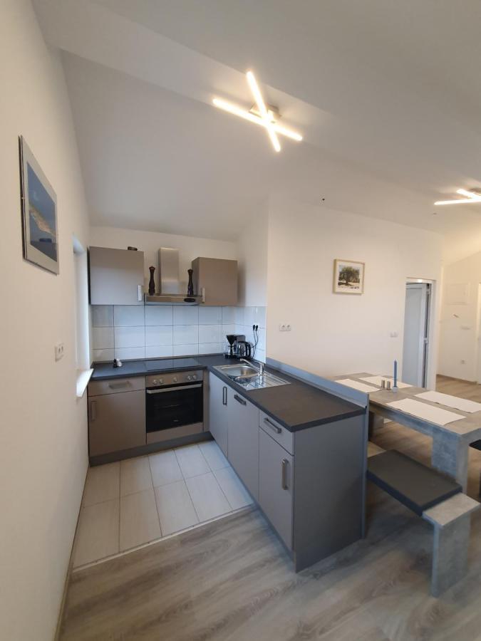 Apartments Villa M&M 2 بيبينيا المظهر الخارجي الصورة